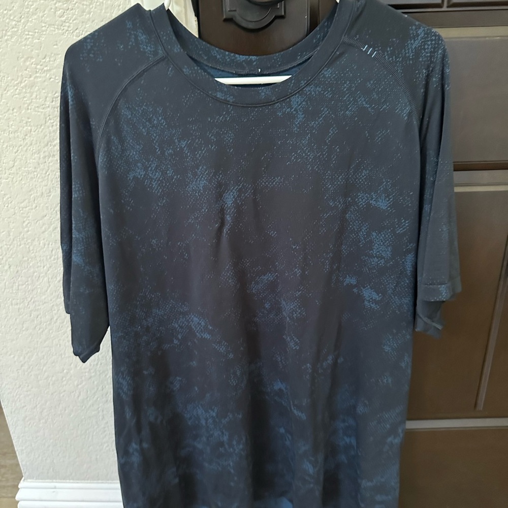 Lululemon Metal Vent Short Sleeve Shirt xxl (2) lot bundle! Euc 🍂🌾🍁